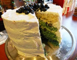 Rovalis-Blueberry-Cake