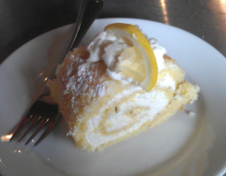 Rovalis-Lemon-Cake-Roll-thumbnail